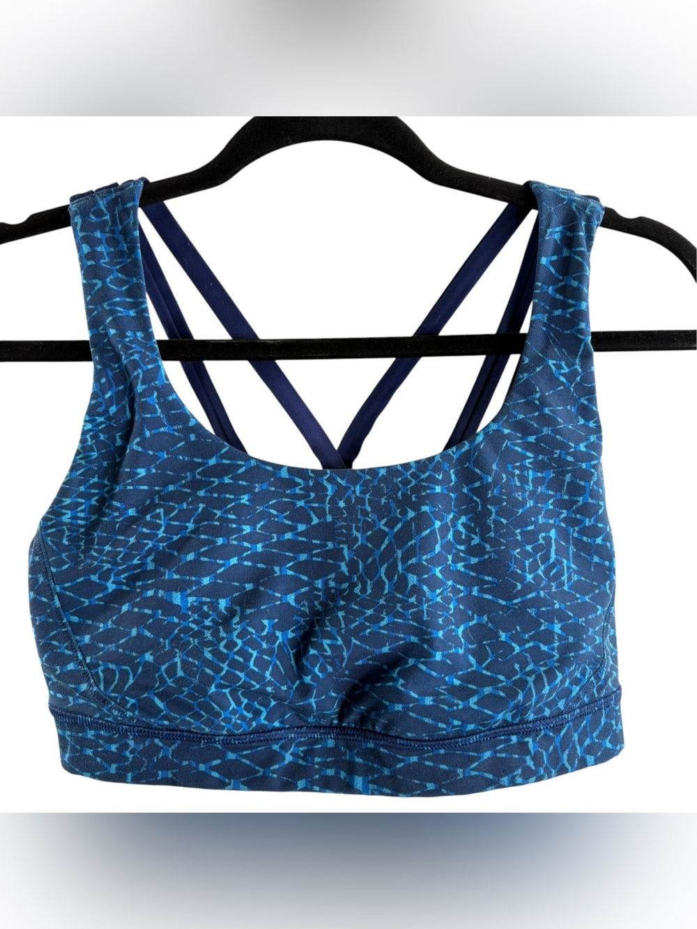 LULULEMON Women's Blue Patterned Sports Bra Top - Strappy Back $58